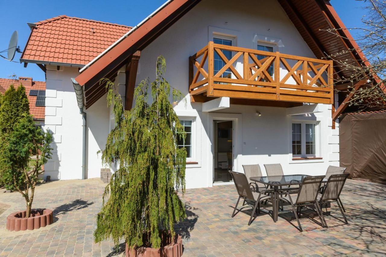 Pensjonat Srebrny Klon Bytow  Exterior photo